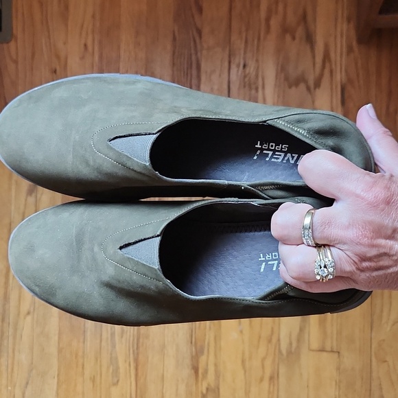 Vaneli Women's Kimi Slip-On Shoes Size 8.5 - Picture 8 of 8